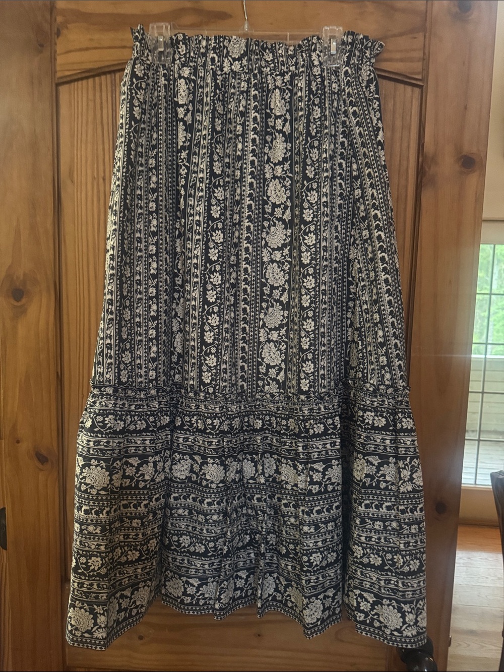 Two piece, maxi skirt and crop blouse. Local boutique
